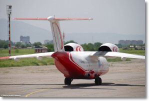 Antonov An-74 Douchanbe-08mai2008-DSC_0126.jpg